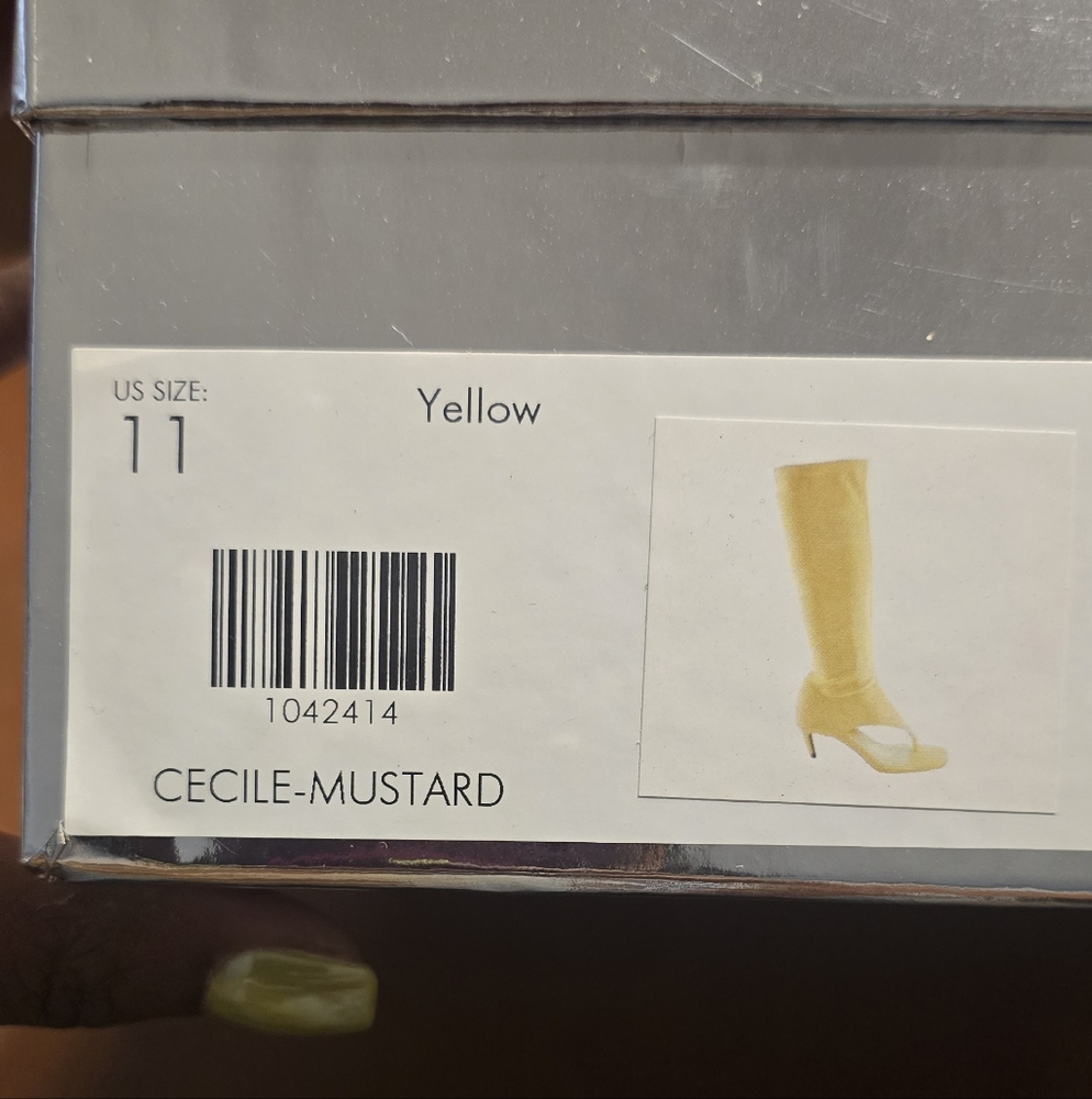 AKIRA Yellow Sandals